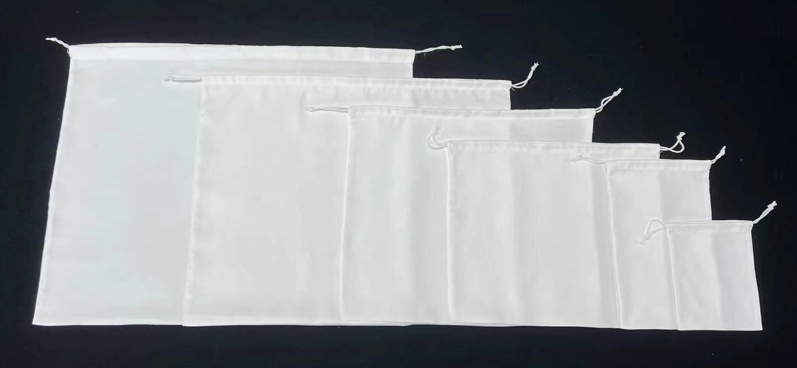 drawstring pouches 